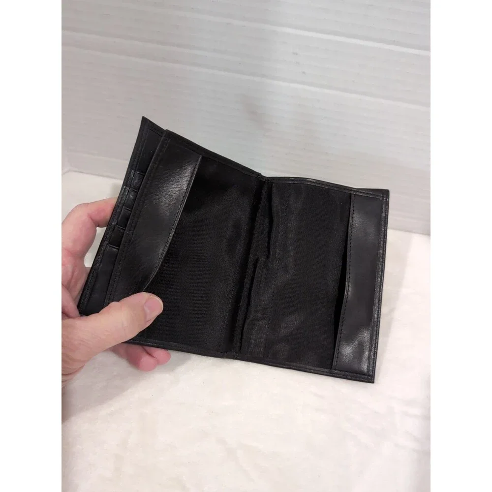 G.H.BASS SOFT LEATHER PASSPORT WALLET CREDIT CARD/CASH/ID/ PASSPORT